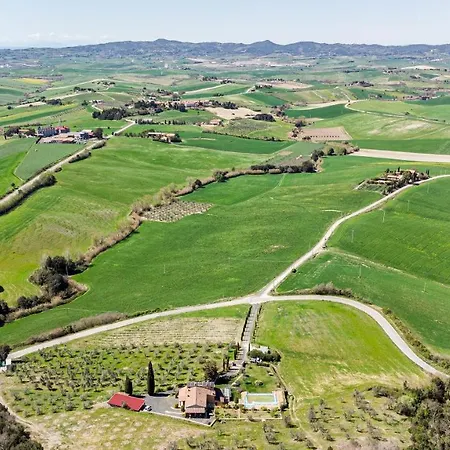 فيلة Villa Santa Luce سانتا لوتشي