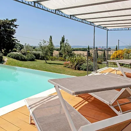 Villa Santa Luce *