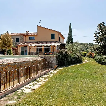 Villa Santa Luce *