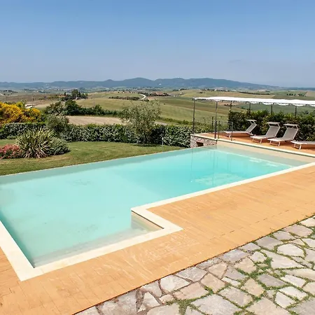 Villa Santa Luce فيلة